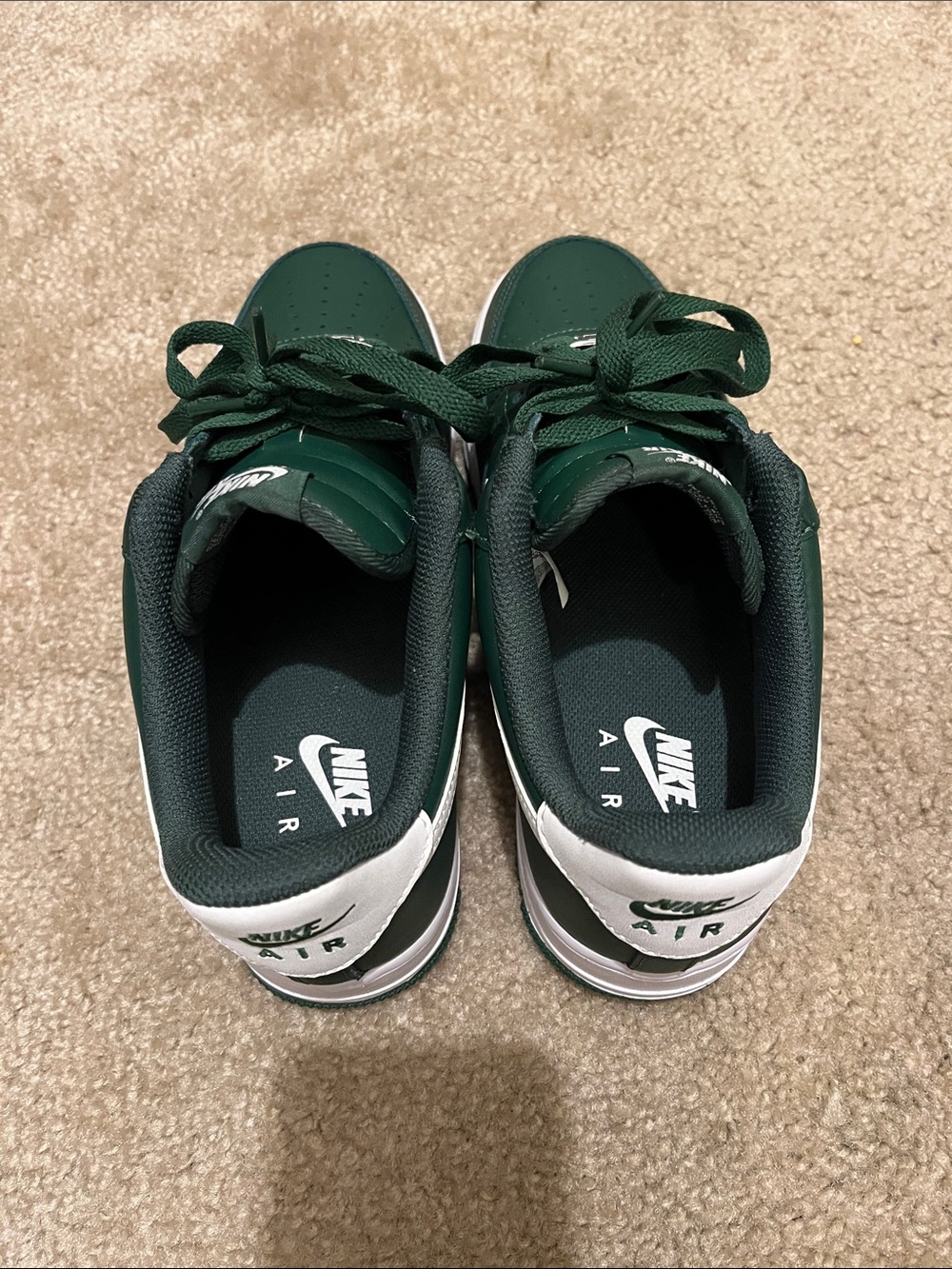 Nike Air Force 1 Low Forest Green with White Accents No box Available - Picture 4 of 4